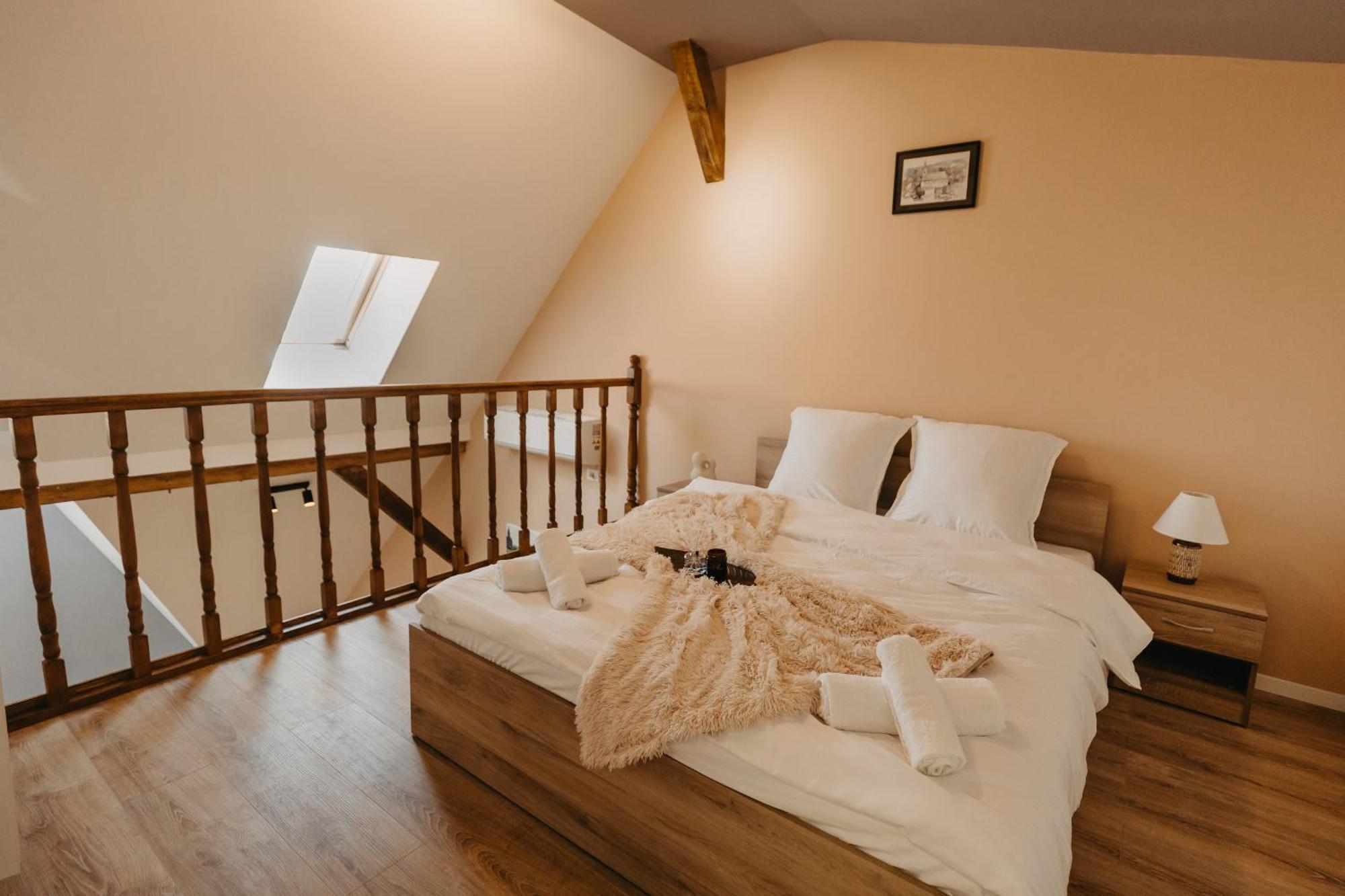 Tm Apartments 티미쇼아라 외부 사진